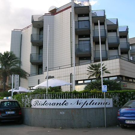 Hotel Neptunus Nettuno Kültér fotó