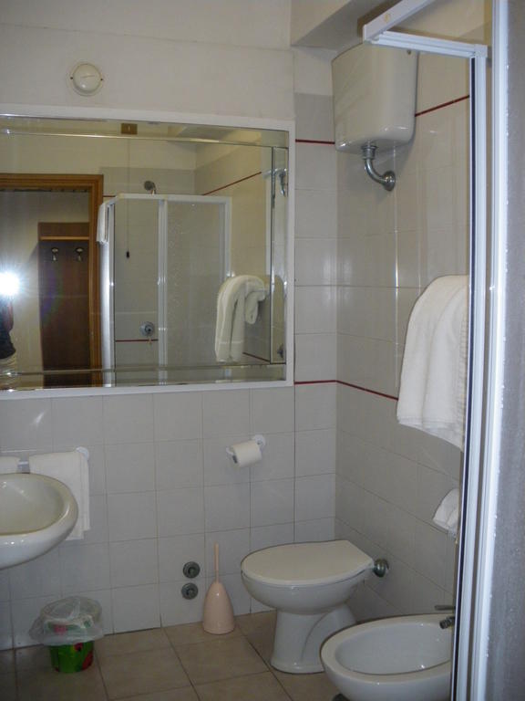 Hotel Neptunus Nettuno Szoba fotó